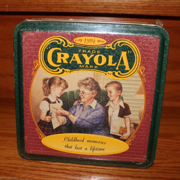 3/$88❤️Limited Edition 1994 CRAYOLA Trademark tin gift box +sharpener +64crayons - Picture 2 of 11